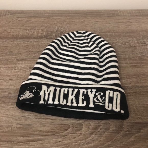 mickey mouse wooly hat